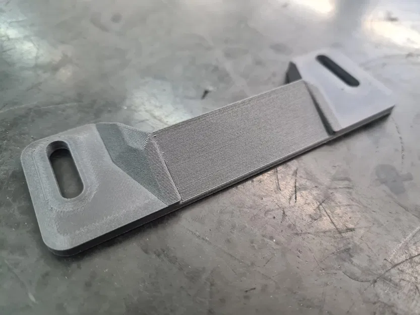 Cơ chế giữ cửa gara thay thế cho cửa gara cũ - Image 1