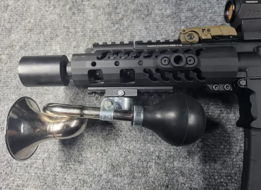 Giá đỡ kèn xe đạp gắn ray chiến thuật - Image 2