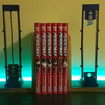 Giá đỡ sách Guillotine từ Persona 5