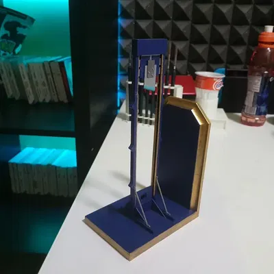 Giá đỡ sách Guillotine từ Persona 5