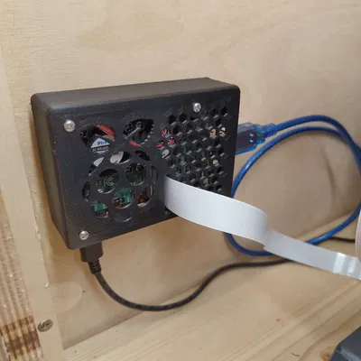 Nắp bảo vệ cho Raspberry Pi 4 với khe cắm cáp camera