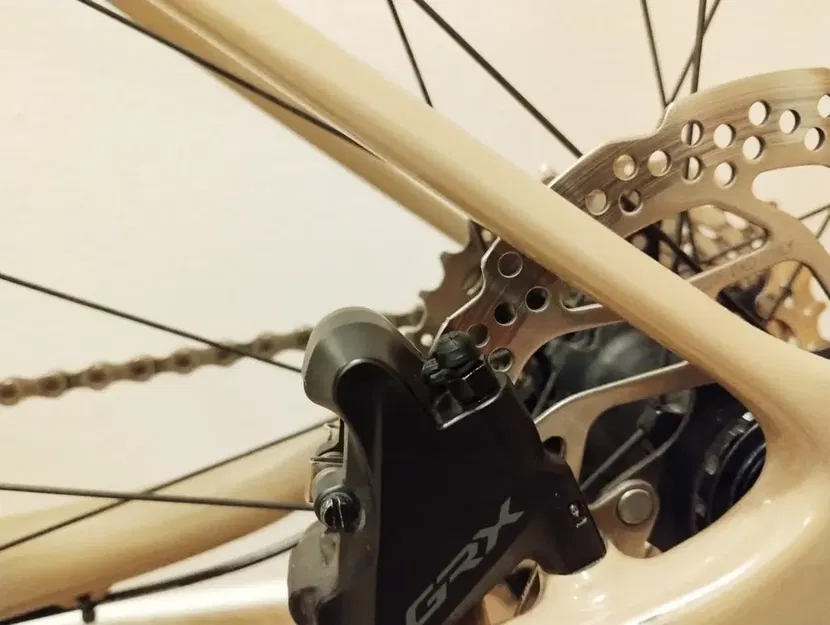 Nắp van xả Shimano cho hệ thống phanh đĩa thủy lực - Image 1