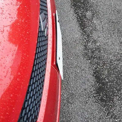 Cái chêm cho biển số xe Suzuki Swift