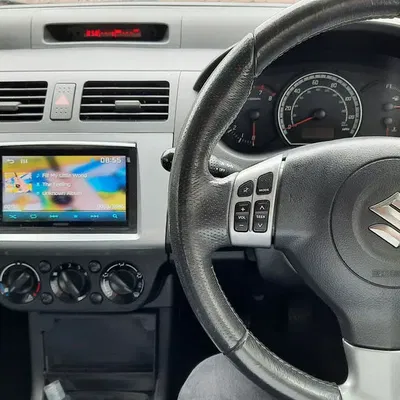 Bộ trim và visor cho đầu phát màn hình cảm ứng Suzuki Swift 2009