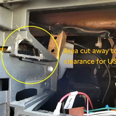 Giá đỡ USB cho xe Suzuki Swift Mk3