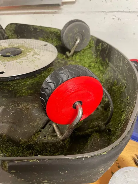 Thay thế bánh trước cho máy cắt cỏ Husquarna Automower - Image 1