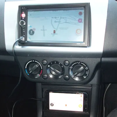 Giá đỡ điện thoại cho xe Suzuki Swift (2009)