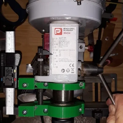 Thước đo độ sâu khoan sử dụng thước cặp Powerfix (Lidl)