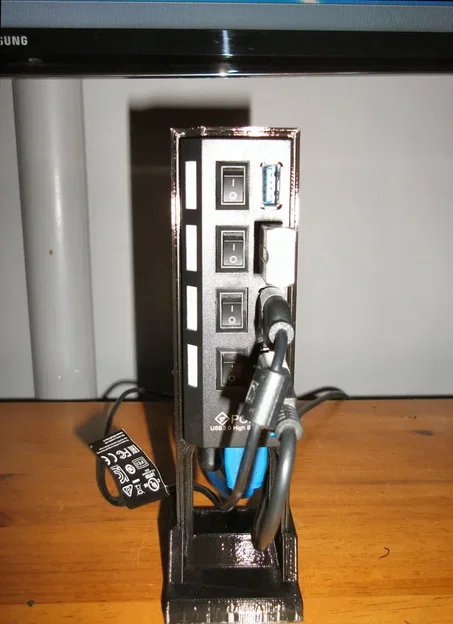 Giá đỡ USB Hub dọc với 7 cổng kết nối - Image 5
