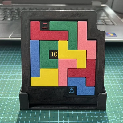 Lịch ghép hình 3D giải đố cho mỗi ngày trong tháng
