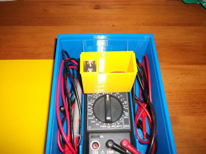 Hộp đựng đồng hồ vạn năng với chỗ để hai dây thử nghiệm - Image 3