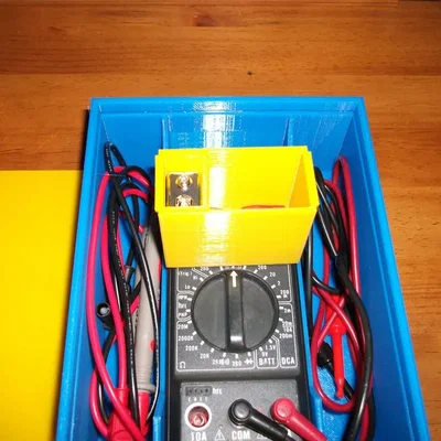 Hộp đựng đồng hồ vạn năng với chỗ để hai dây thử nghiệm