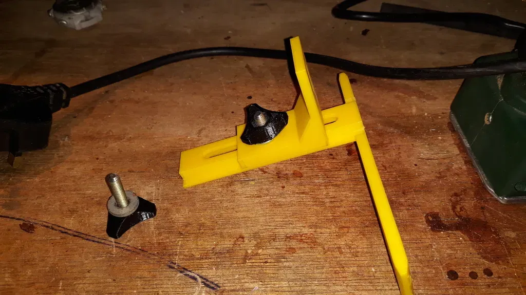 Hướng dẫn làm giá đỡ cho máy bào Bosch PHO100 - Image 3