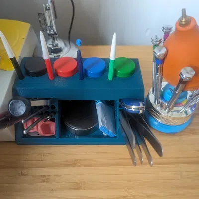 Giá đỡ công cụ sửa đồng hồ nhỏ gọn cho Prusa Mini