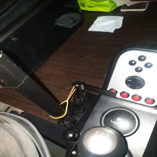 Bộ điều khiển tay lái Logitech G27 với phanh tay tùy chỉnh - Image 3