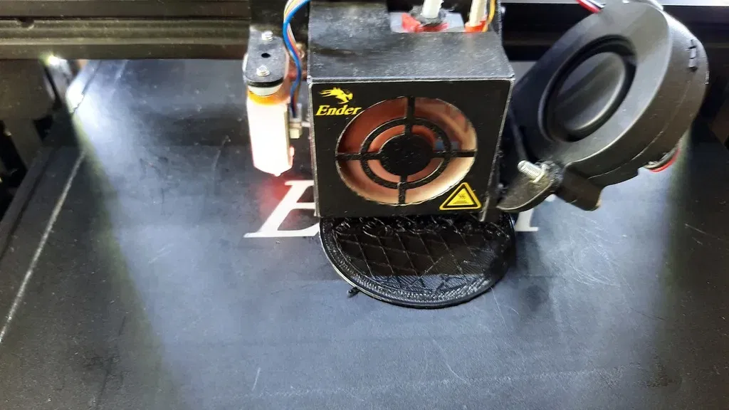 Nắp trung tâm bánh xe tùy chỉnh sử dụng phương pháp Z-Hop - Image 8