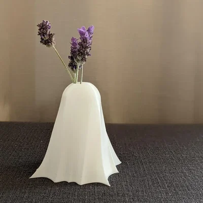 Bình hoa ma cho trang trí Halloween