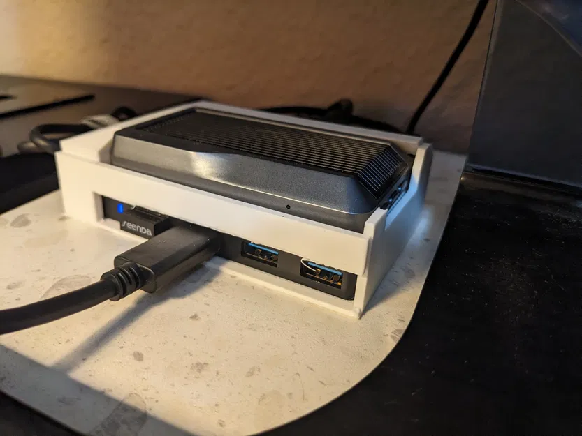 Vỏ máy tính Khadas Edge 2 với khe cắm hub USB Anker 4 cổng - Image 1