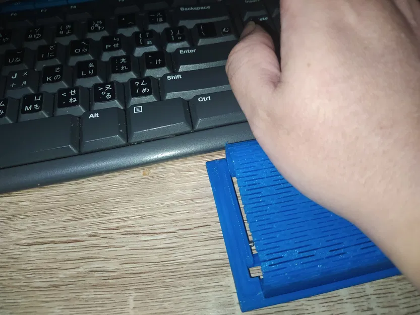 Giá đỡ cổ tay gập lại tiện lợi cho máy tính - Image 3