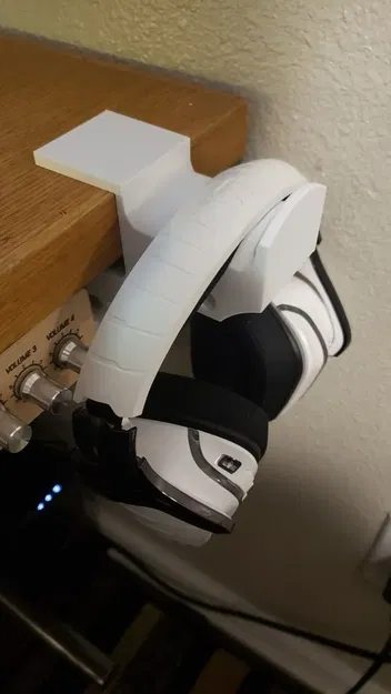 Giá đỡ tai nghe Monster Mouth cho Logitech G933/G935/G633/G635 - Image 1