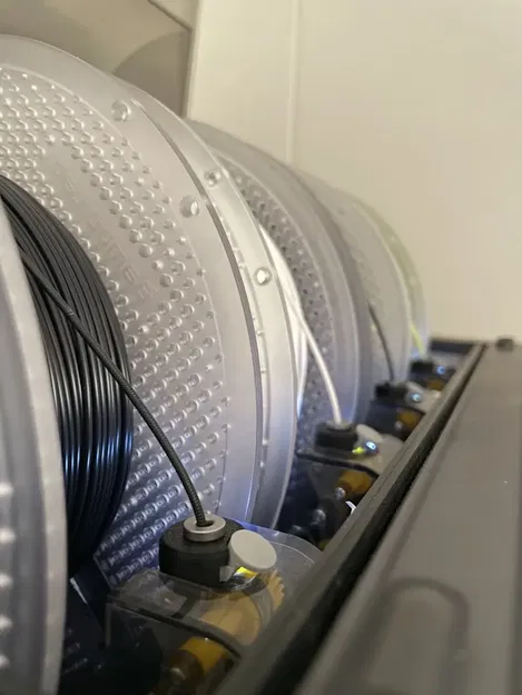 Nắp chụp phễu cấp liệu AMS Bambu Lab cải tiến - Image 3