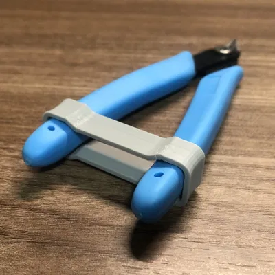 Kẹp để đóng kìm cắt an toàn hơn