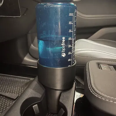 Giá đỡ cốc Ford Mustang Mach-E cho bình nước lớn