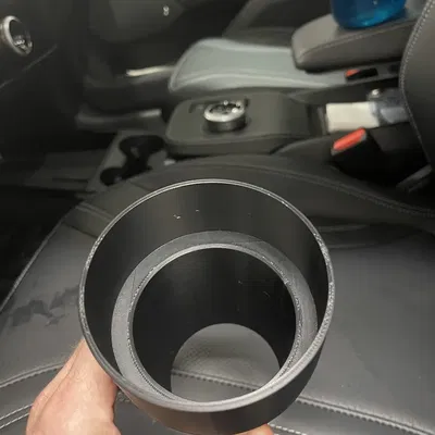 Giá đỡ cốc Ford Mustang Mach-E cho bình nước lớn