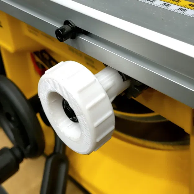 Núm điều chỉnh cho máy cưa bàn DeWalt DWE7485 - Image 2