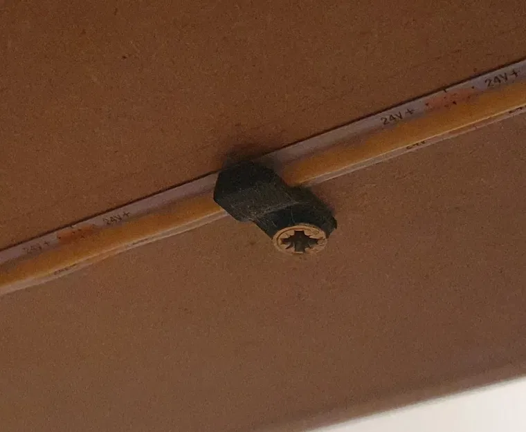 Kẹp giữ cho dải LED với độ rộng lên đến 6mm - Image 3