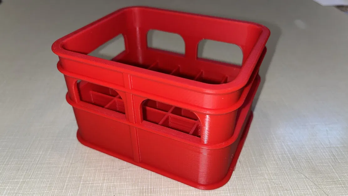 Thùng bia 18650 với nắp xếp chồng tiện lợi - Image 1