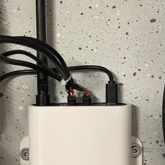 Giá đỡ tường cho bộ mở cửa gara Meross MSG200