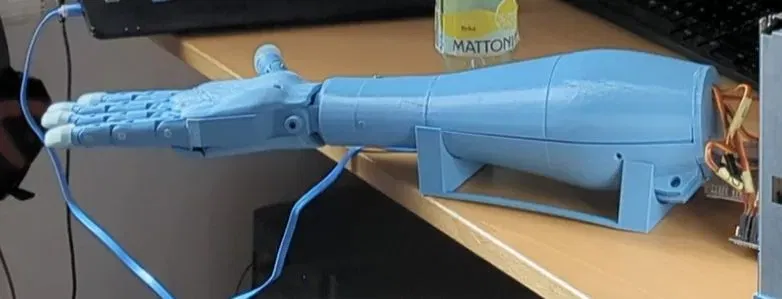 Giá đỡ tay inmoov tiện lợi cho mô hình robot - Image 2