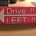 Biển báo lái xe bên trái tại New Zealand - Thumbnail 1