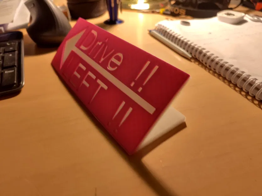 Biển báo lái xe bên trái tại New Zealand - Image 2