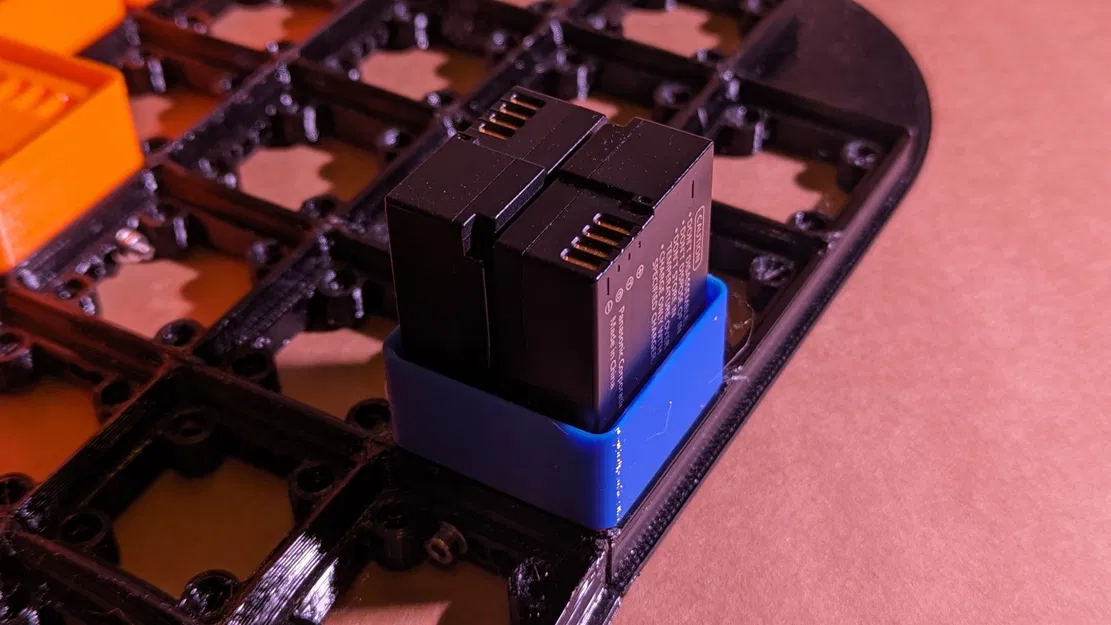 Giá đỡ Gridfinity cho pin Panasonic Lumix DMW-BLC12PP và DMW-BLC12E - Image 2