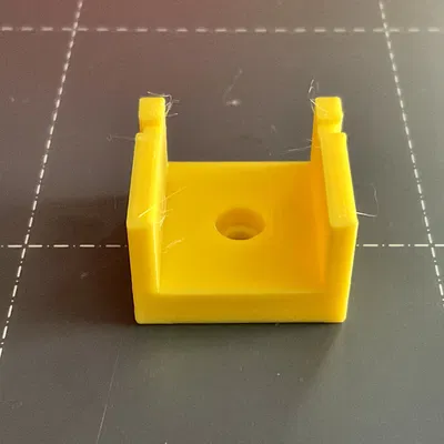 Giá đỡ mở rộng USB cho máy in Prusa MK4 và điểm đỏ