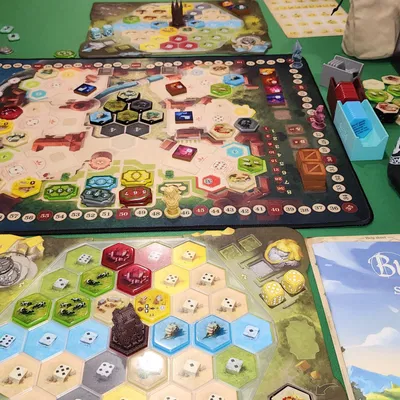 Giá đỡ ngăn chứa trò chơi Awaken Realms Castle of Burgundy