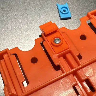 Thay thế chốt hỏng cho xe tải Hot Wheels Speedway