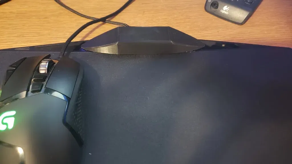 Giảm thiểu tình trạng vướng dây cáp chuột cho bàn di chuột C... - Image 1