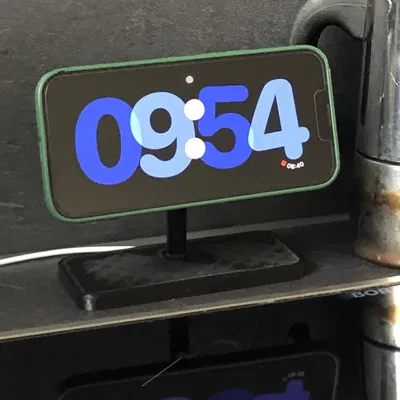 Giá đỡ Magsafe cho iPhone 13 với chế độ StandBy