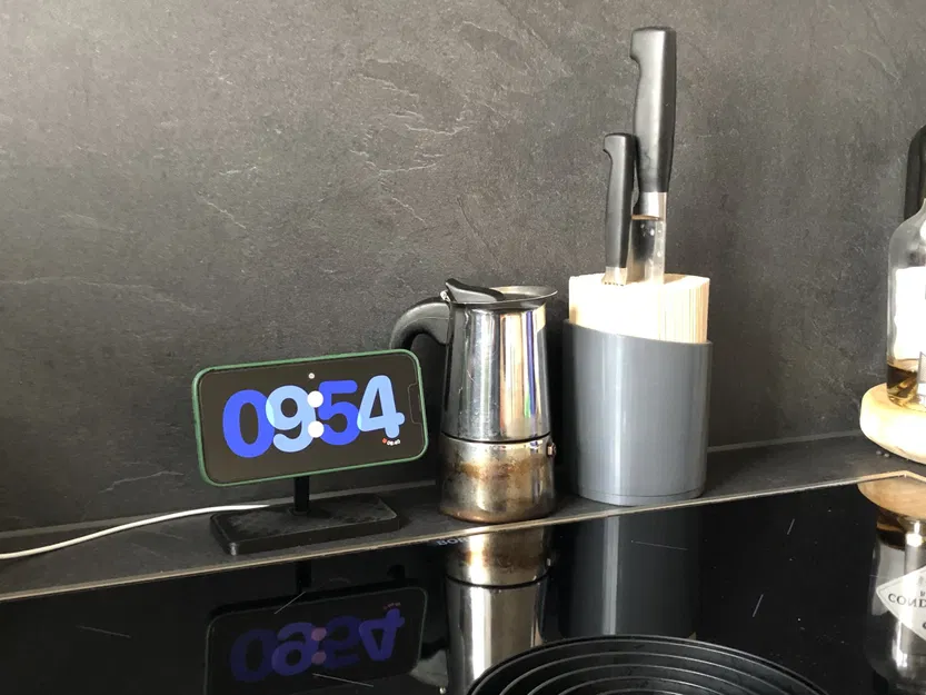 Giá đỡ Magsafe cho iPhone 13 với chế độ StandBy - Image 2