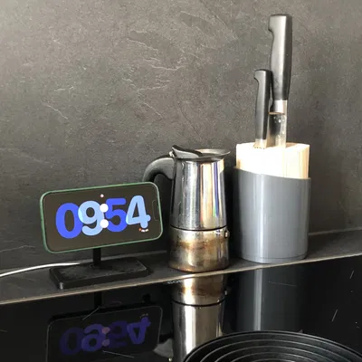 Giá đỡ Magsafe cho iPhone 13 với chế độ StandBy