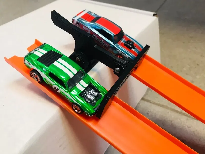 Cổng khởi động cơ khí đơn giản cho xe HotWheels 1/64 - Image 1