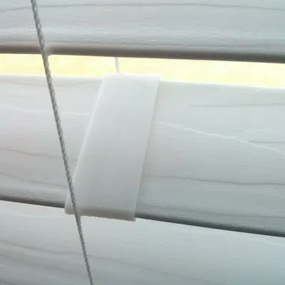 Bọc sửa chữa lá rèm cửa sổ hỏng