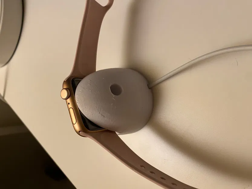 Giá đỡ Apple Watch 42-44mm với lỗ cáp sạc mở rộng - Image 2