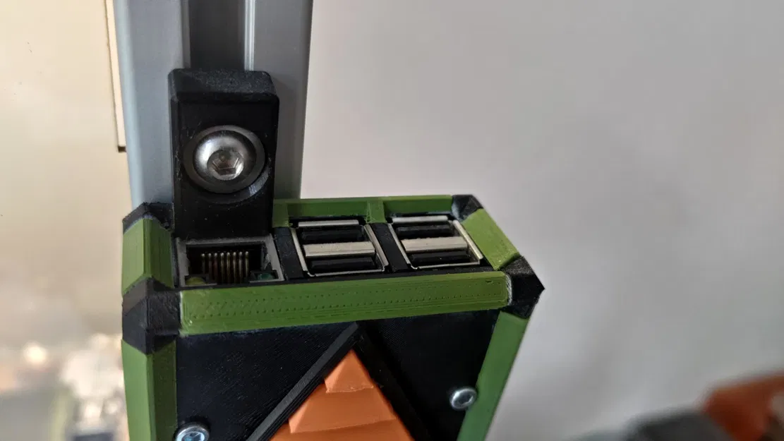 Vỏ bảo vệ cho Raspberry Pi 3B với giá đỡ gắn kèm - Image 3