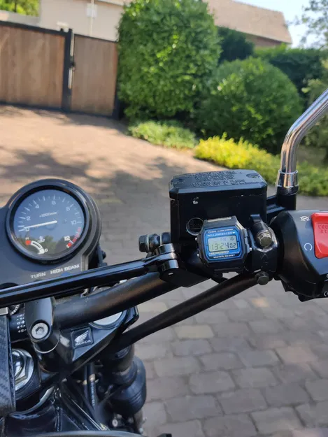 Giá đỡ đồng hồ Casio F-105W cho xe máy - Image 2