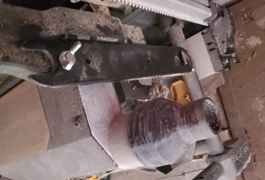 Bộ chuyển đổi chân không 1.25" cho máy cưa bàn Dewalt - Image 2