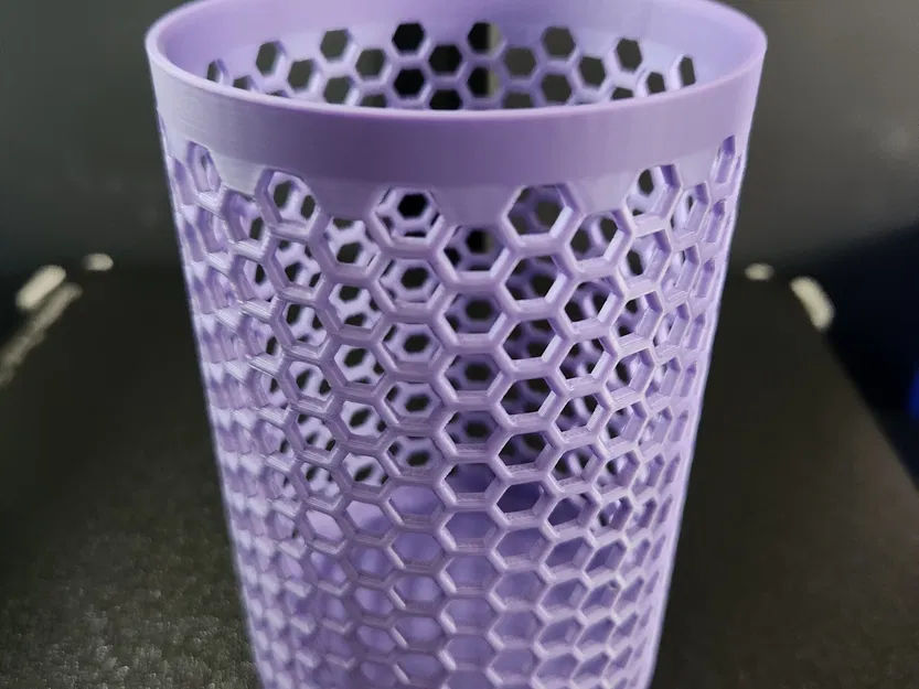 Giá đỡ bút hình lục giác với thiết kế đơn giản - Image 2